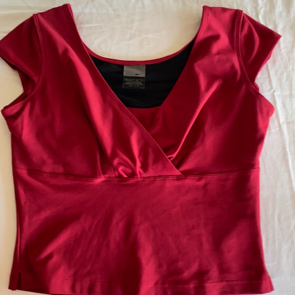 Nike crop top Gym/Yoga